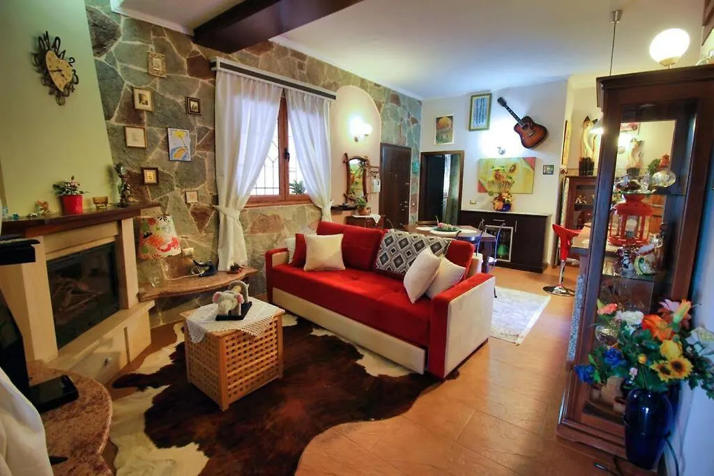 Elisa Apartment Gjirokastër
