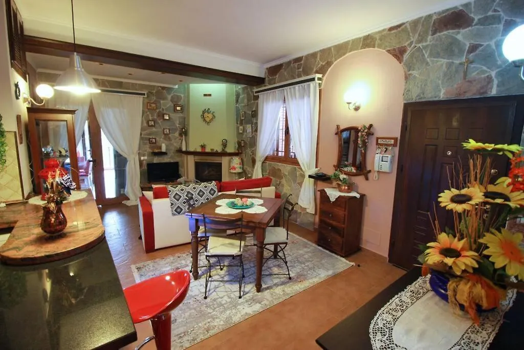 Elisa Apartment Gjirokastër Albanien