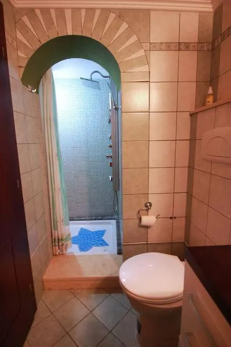 Elisa Apartment Gjirokastër