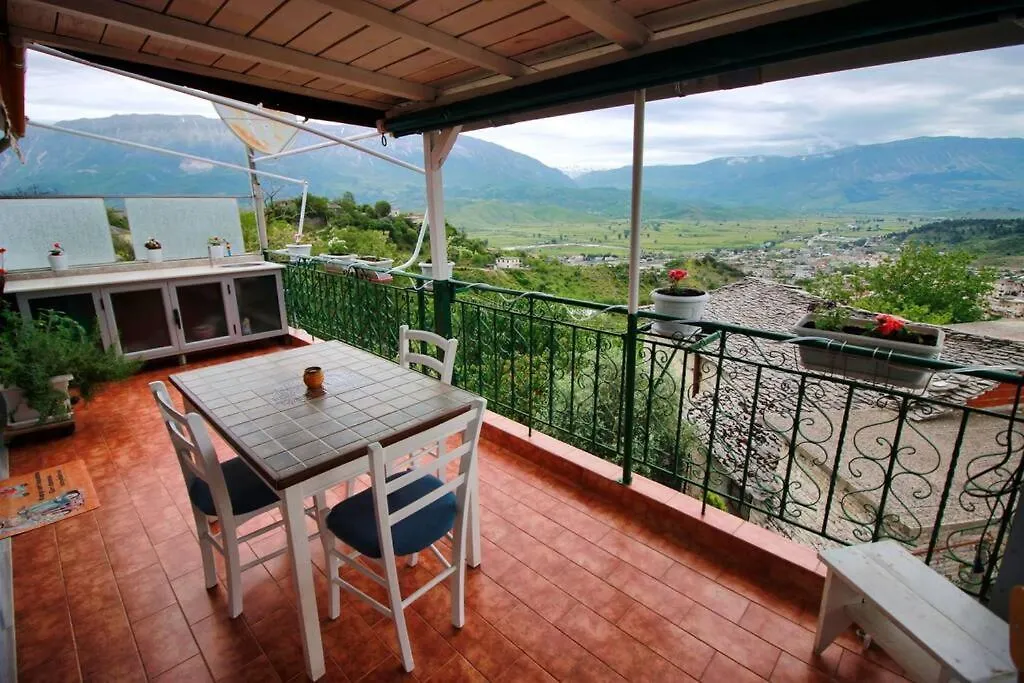 Elisa Apartment Gjirokastër 0*,  Albanien